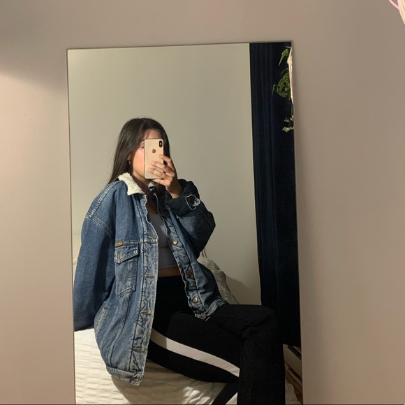 Vintage Authentic Wrangler Oversized Jean Jacket - Picture 2 of 6